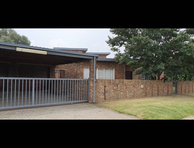 4 BEDROOM HOUSE FOR SALE IN BETHAL